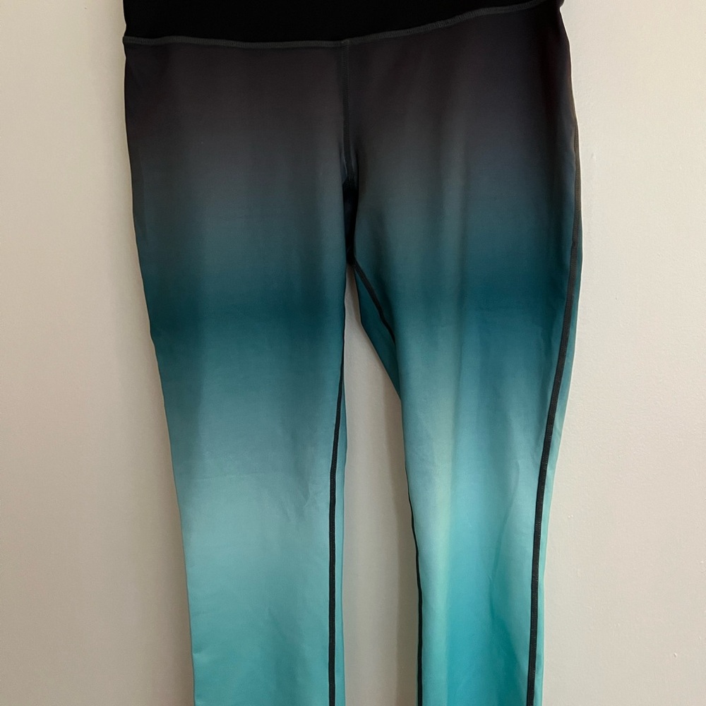 Ideology Black and Teal Active Leggings